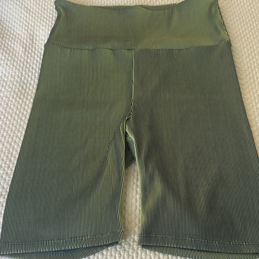 Carbon38 Olive Striped Bike Shorts